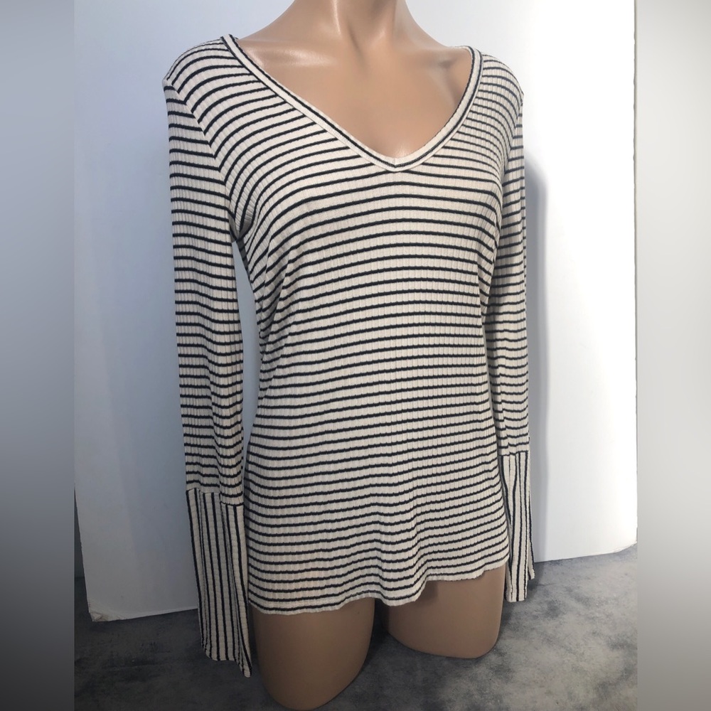 Michael Stars Black & Ivory Striped Shirt One Size Fits All EUC!